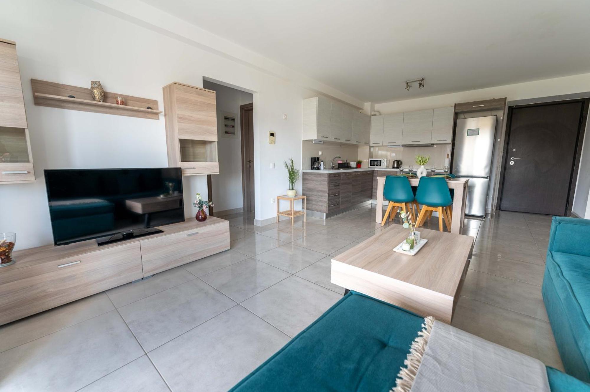 Modern Spacious Apartment Located In Pireus Exteriér fotografie