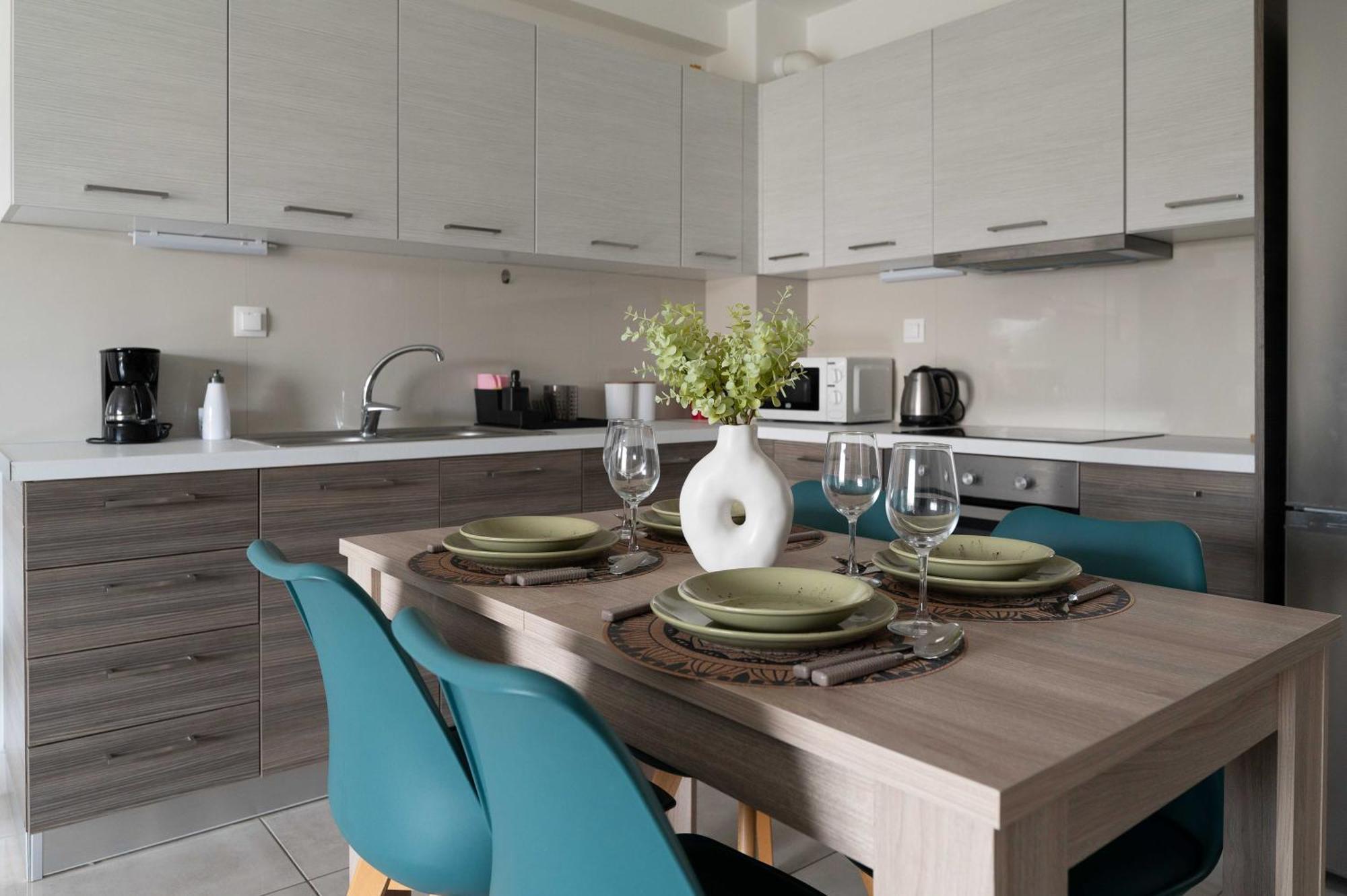 Modern Spacious Apartment Located In Pireus Exteriér fotografie